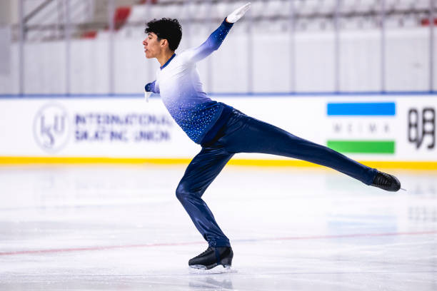 Patinador brasileiro conquista pontuação inédita em competição internacional e se prepara para Grand Prix na Europa