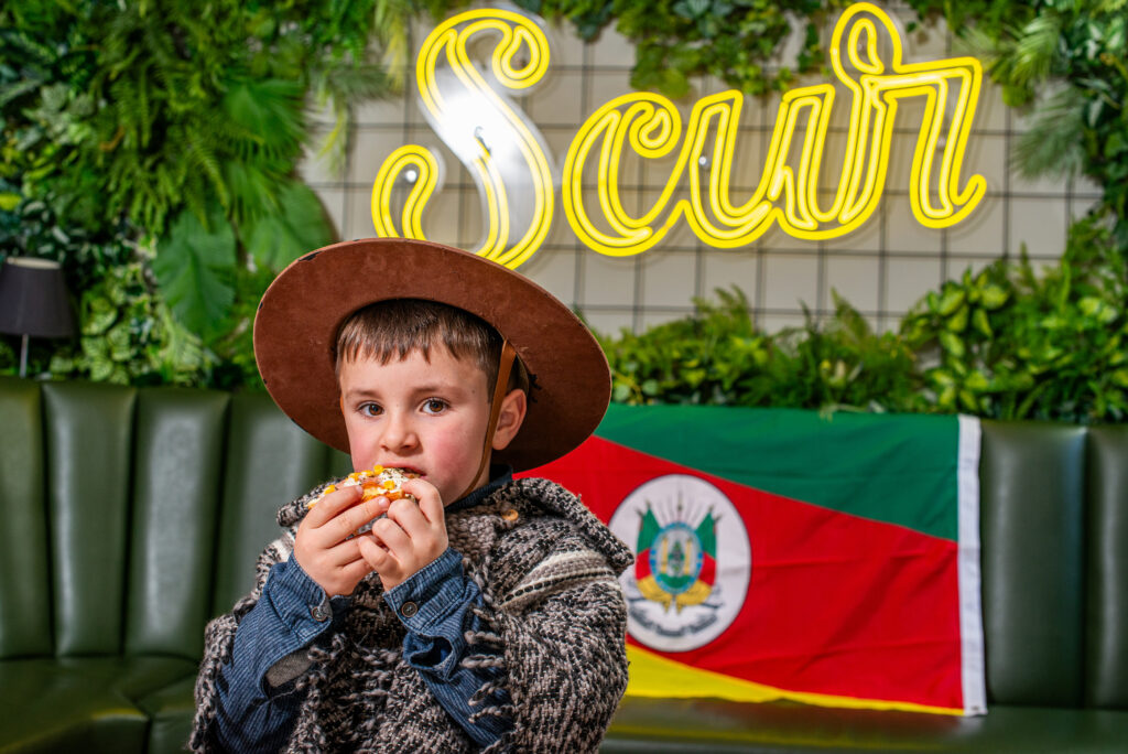 Scur Pizzaria celebra Semana Farroupilha